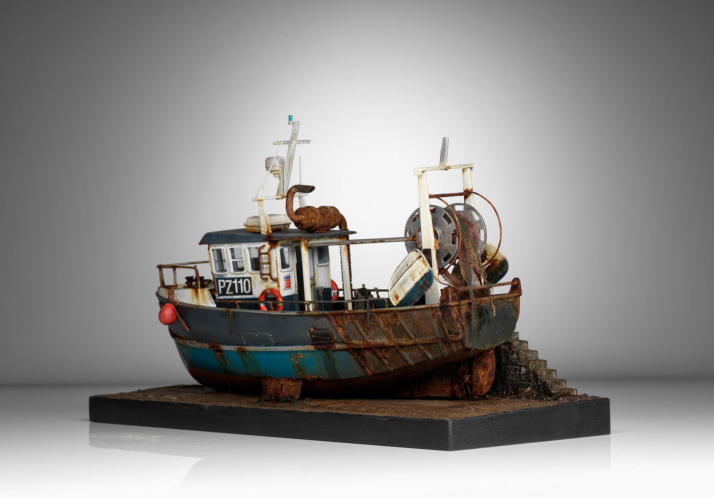 Doris viewed from the rear quarter, showing her net gear and harbour steps